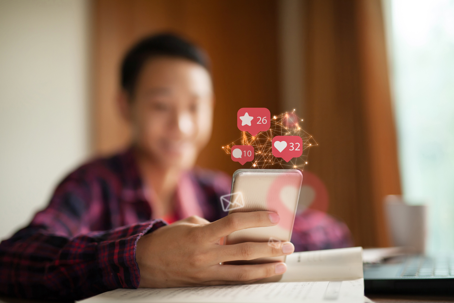 manejo de redes sociales con IA y automatización para pymes