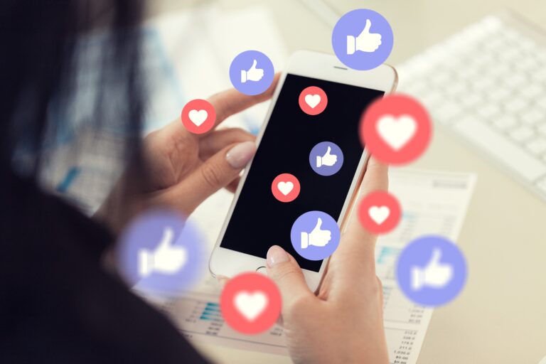 servicio de manejo de redes sociales con IA y automatización para empresas